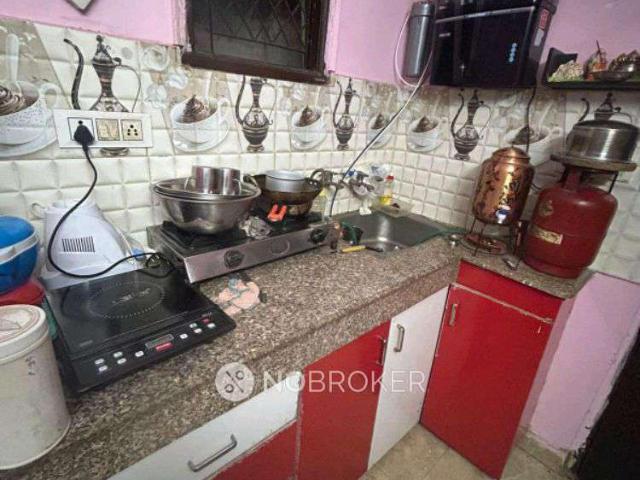 Property for sale in East Delhi, Deri