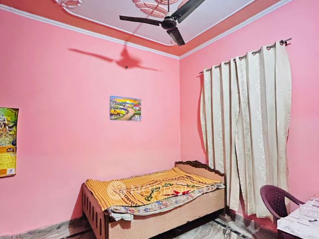 Property for rent in Hariana