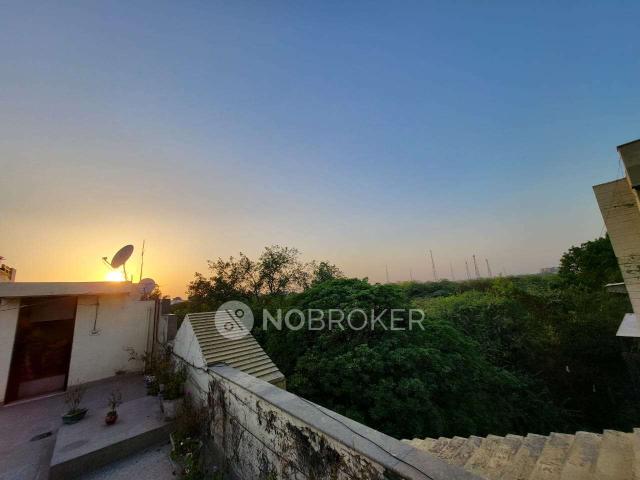 Property for rent in North Delhi, Deri