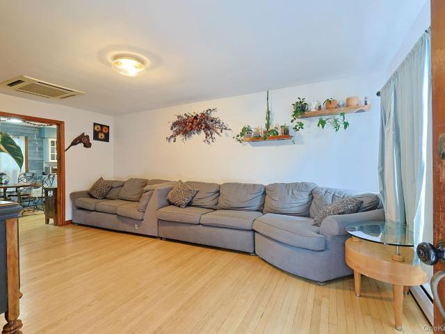 House for sale in Vails Gate, Town of New Windsor