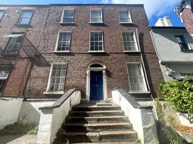 Apartment to rent in Bluebell, North Tipperary