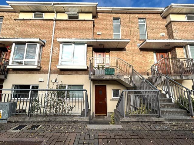 Apartment to rent in Bluebell, North Tipperary