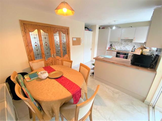 Apartment to rent in Bluebell, North Tipperary