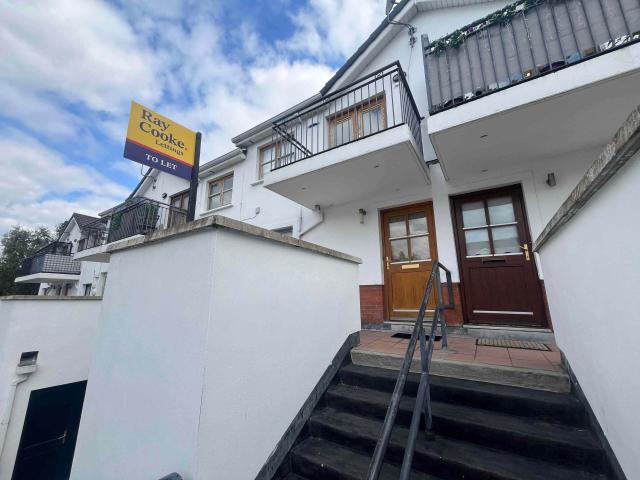 Apartment to rent in Bluebell, North Tipperary