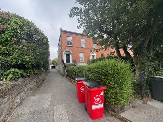Apartment to rent in Bluebell, North Tipperary