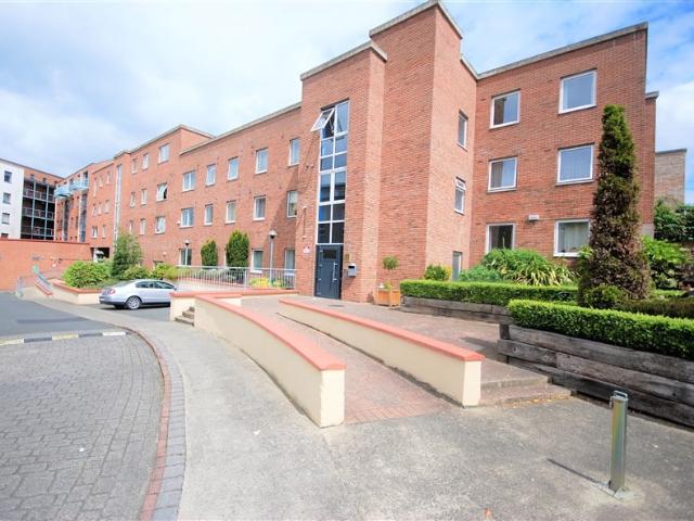 Apartment to rent in Bluebell, North Tipperary