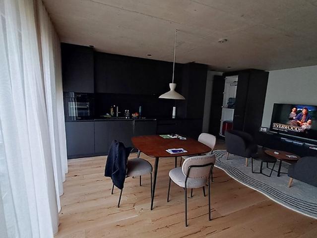 Apartment mieten in Einigen, Zürich