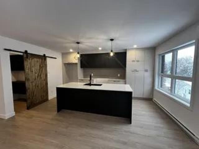 Apartment for rent in Saint-jean-sur-richelieu, Quebec