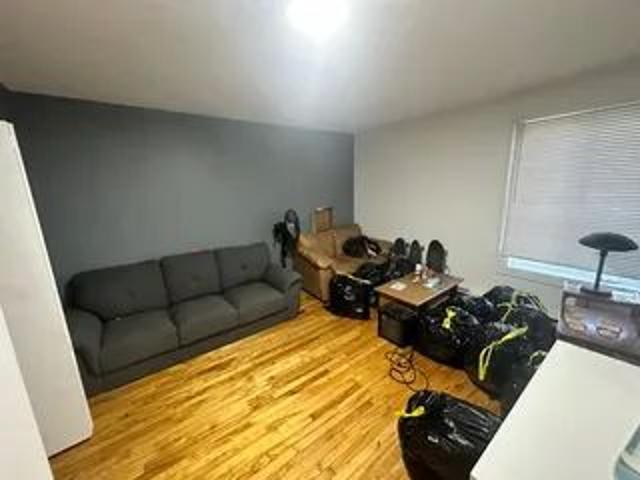 Apartment for rent in Les Jardins-de-napierville, Quebec