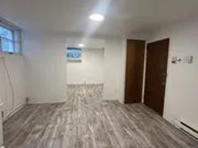 Apartment for rent in St. Leonard's, Quebec