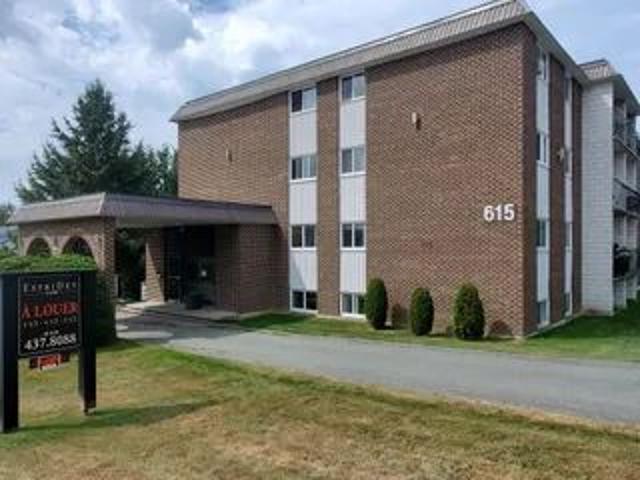 Apartment for rent in Jacques-cartier, Quebec