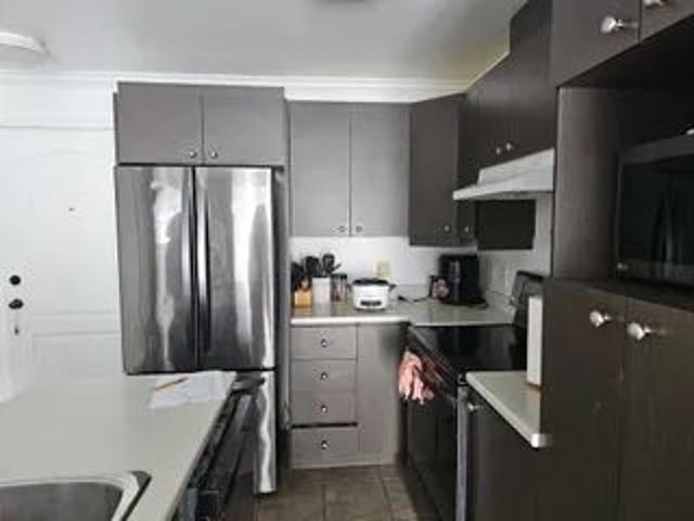 Apartment for rent in Saint-paul, Quebec