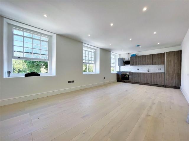 Apartment for rent in Round Hill, Brighton & Hove