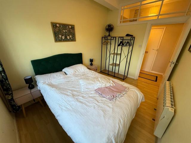 Apartment for rent in Round Hill, Brighton & Hove