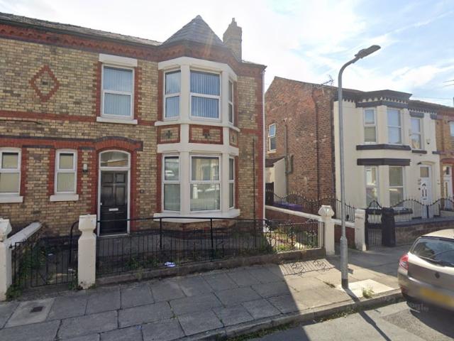 Apartment for rent in Calderstones