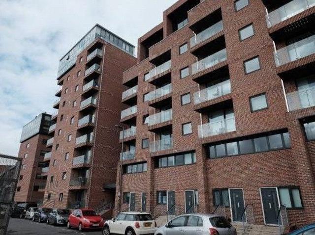 Apartment for rent in Chinatown, Calderstones
