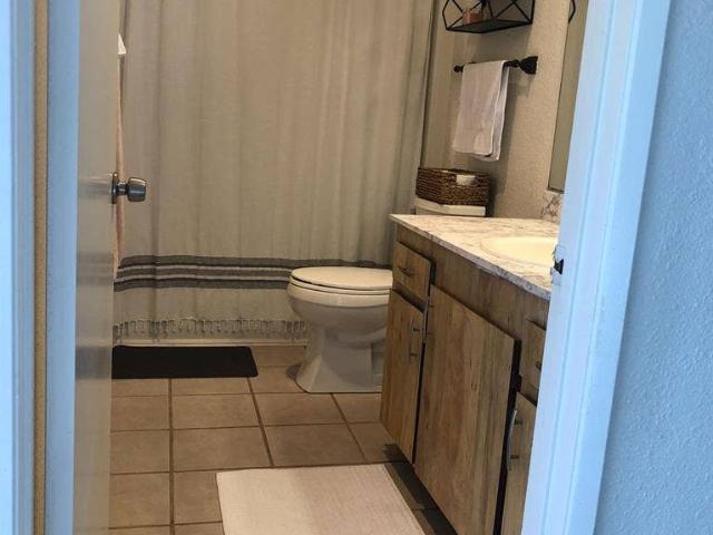 Room for rent in Vista, California