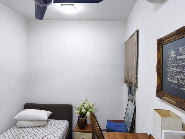 Room for rent in Tanjong Sepat, Selangor
