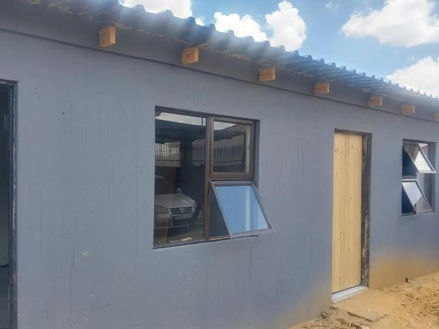 House for rent in Vosloorus, Gauteng