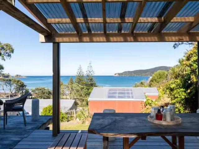 House for sale in Auckland, Oroua County