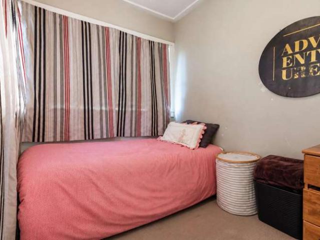 House for sale in Owhata, Oroua County