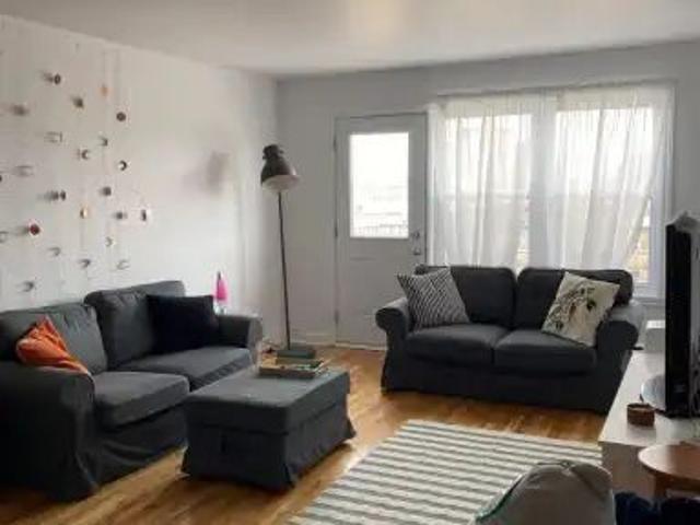 Apartment for rent in St. Leonard's, Quebec