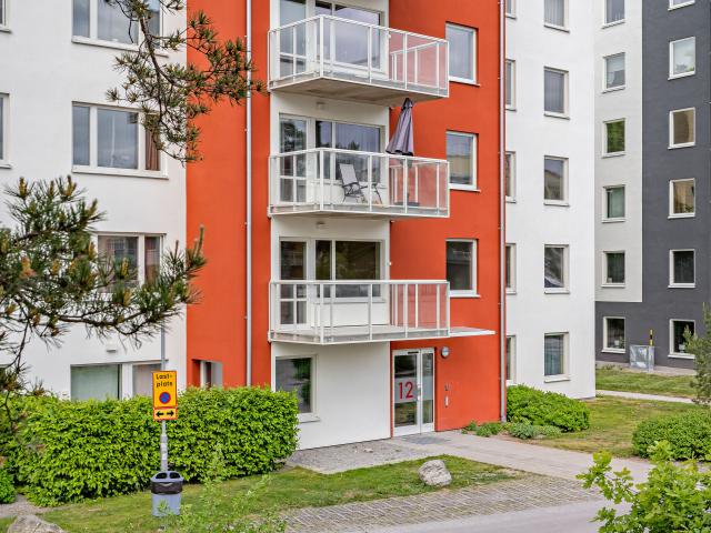 Lägenhet hyra i Emaus, Västerås
