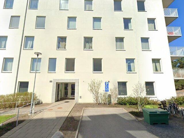 Lägenhet hyra i Nacka, Älta