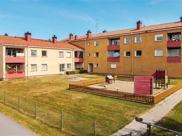 Lägenhet hyra i Torshälla Huvud, Södermanland
