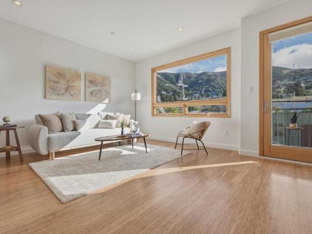 Condo for sale in San Mateo, California