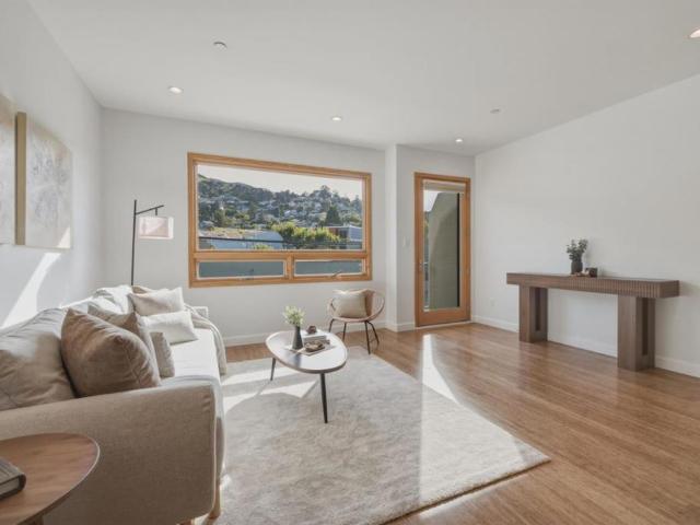 Condo for sale in San Mateo, California