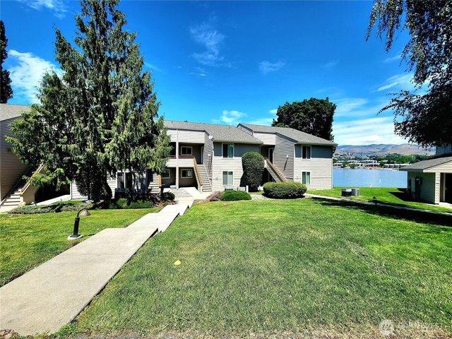 Condo for sale in Washington