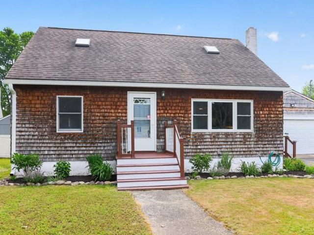 House for sale in New Hampshire
