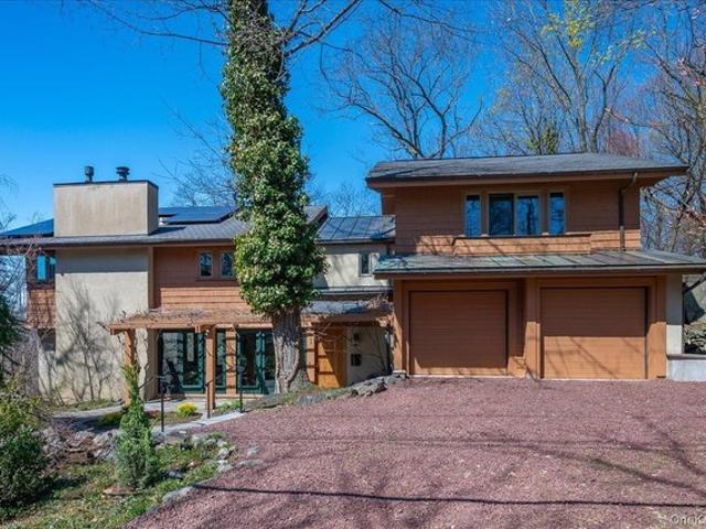 House for sale in Hastings On Hudson, New York