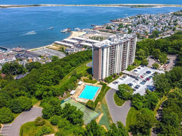 Condo for sale in Monmouth, New Jersey