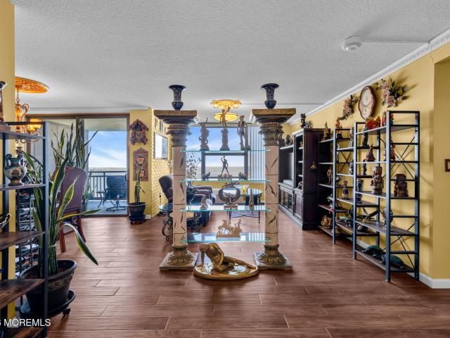 Condo for sale in Monmouth, New Jersey