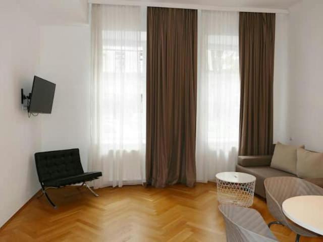 Wohnung mieten in Ottakring, Wien