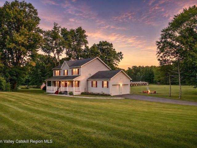 House for sale in Blooming Grove, New York