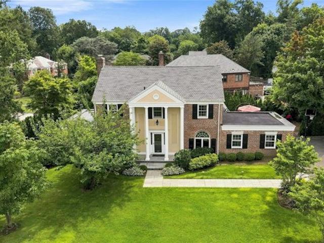 House for sale in Harbor Hills Section 1, Village of Great Neck