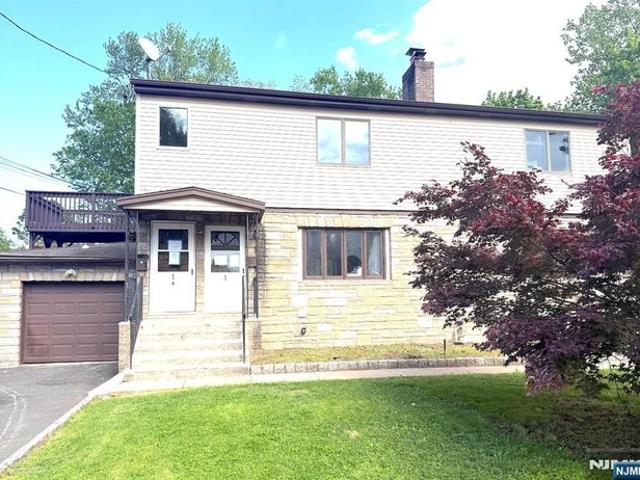 House for sale in Dumont, New Jersey