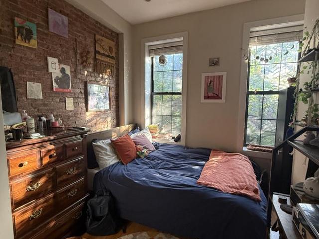 Room for rent in Arverne, New York