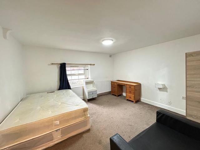 Apartment for rent in Maryland, Greater London