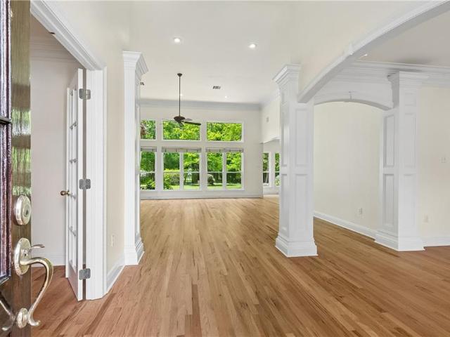 House for sale in Mandeville, Louisiana