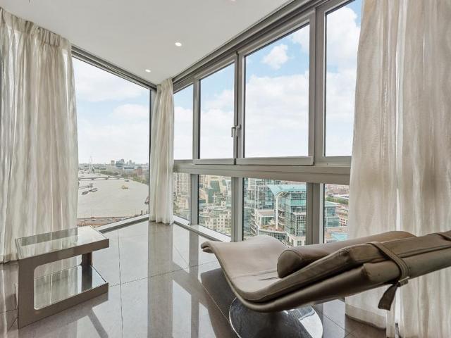 House for rent in Vauxhall, Greater London