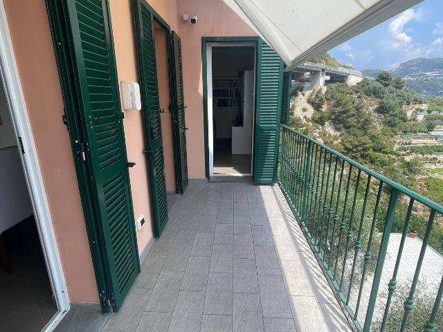 Appartamento in affitto a Ventimiglia, Liguria