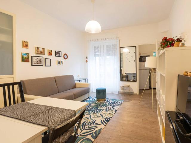 Appartamento in affitto a Municipio 7, Milano