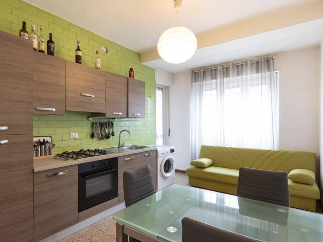 Appartamento in affitto a Municipio 9, Milano