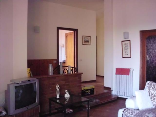 Villa Indipendente in affitto a Marche, Ancona