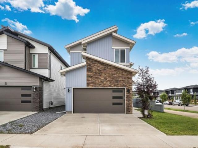 House for sale in Fort Saskatchewan, Alberta