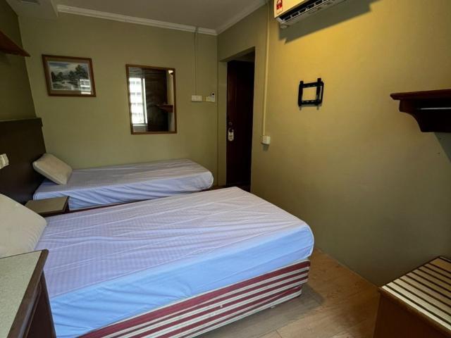 Room for rent in Country Heights Damansara, Kuala Lumpur